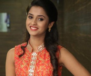 Arthana Binu in Seethamma Andaalu Raamayya Sithraalu