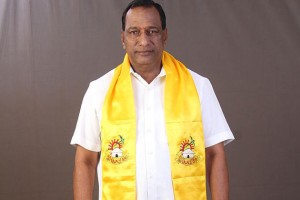 Who will play kcr in biopic?