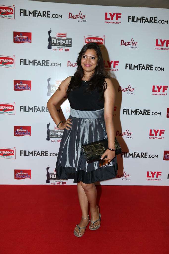 geetha madhuiri metro debut