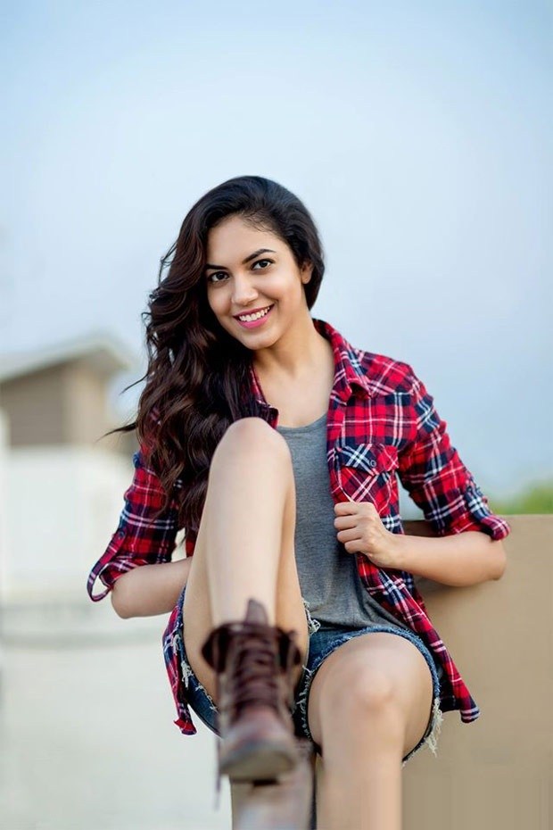 RITU VARMA ROPED IN OPPOSITE DULQUER SALMAAN FOR A TAMIL FILM