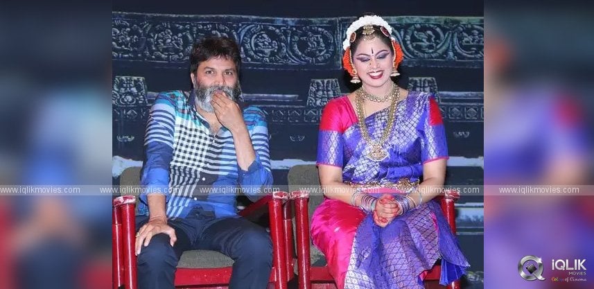 trivikram-wife-to-give-a-stage-performance