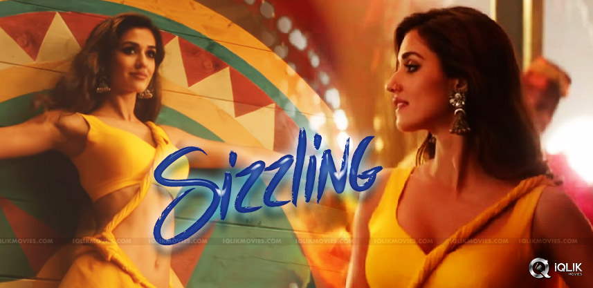 disha-sizzled-in-slow-motion-song-of-bharat