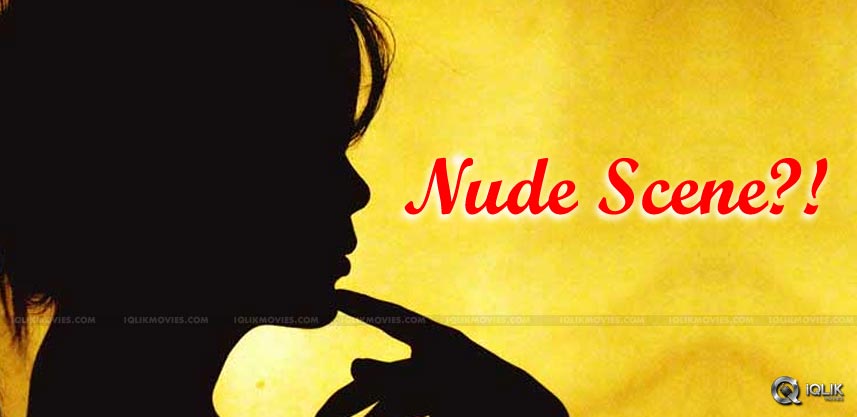 Sr-Actress-Acts-Full-Nude-In-Web-Series