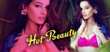 evelyn-sharma-s-hot-and-brave-look