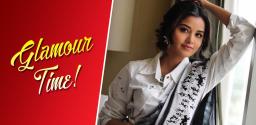 finally-anupama-says-yes-for-glamour