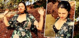 sreemukhi-latest-hot-photos