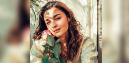 alia-bhatt-have-gangubai-kathiawadi-and-rrr-releases-for-2022