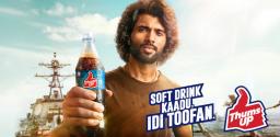 vijay-devarakonda-thumbsup-ad