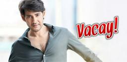 mahesh-babu-goes-to-paris-via-dubai