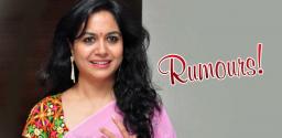 Singer Sunitha debunks rumors on acting debut