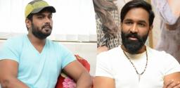 manchu-manoj-approaches-police-again-against-vishnu-manchu