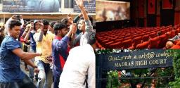 reviews-cant-be-banned-says-tamilnadu-high-court