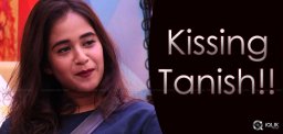 deepti-sunaina-kisses-tanish-secretly-