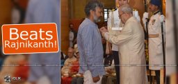 rajamouli-attire-at-padma-awards-ceremony