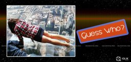 regina-cassandra-pushups-on-103rd-floor-wills-towe