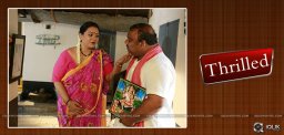 mahesh-kathi-along-with-shakeela-in-kobbari-matta