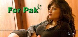 sneha-ullal-acting-in-a-pakistan-advertisement