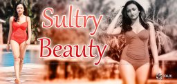 sultry-avatar-of-bengali-beauty-tuya-chakraborty