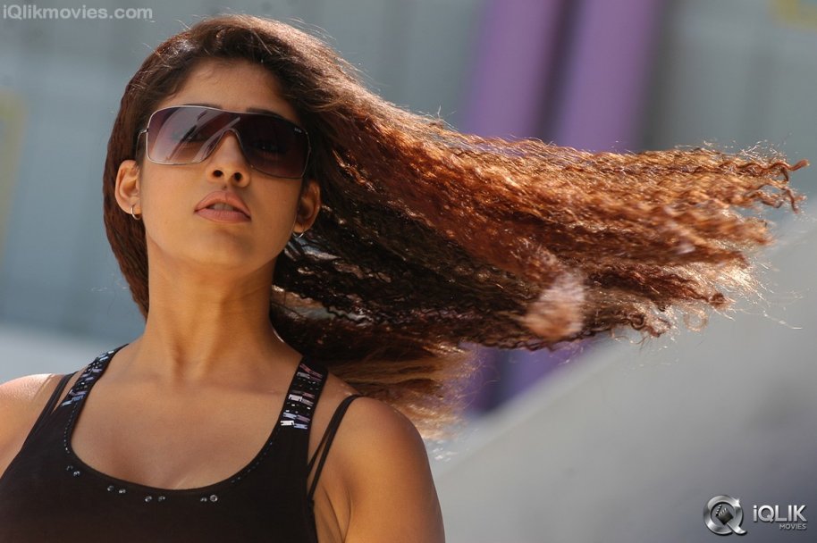 Nayanatara