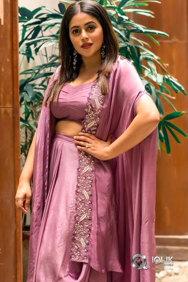 Poorna