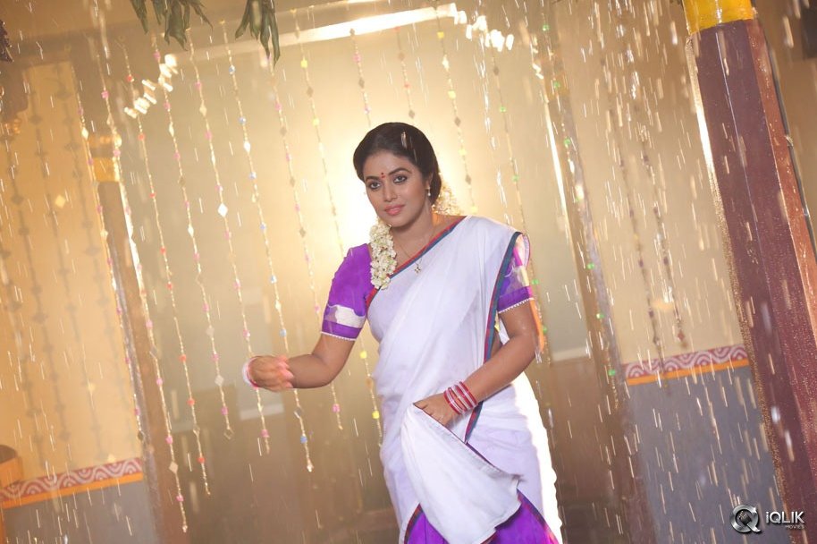 Poorna