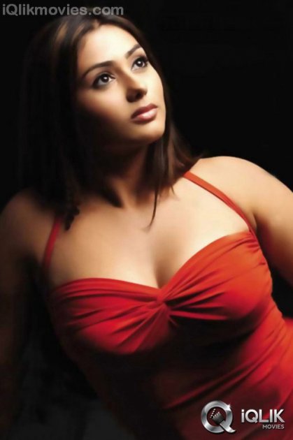 namitha
