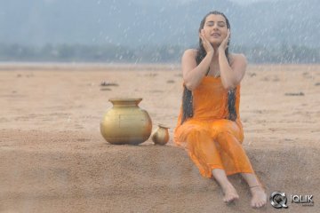 Kamalatho-Naa-Prayanam